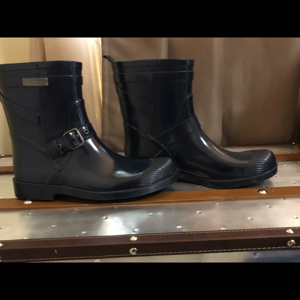 Rain boots